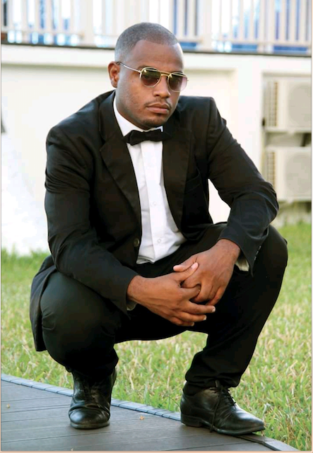 image ''Wa Handa'', Ast s'illustre en vrai parrain